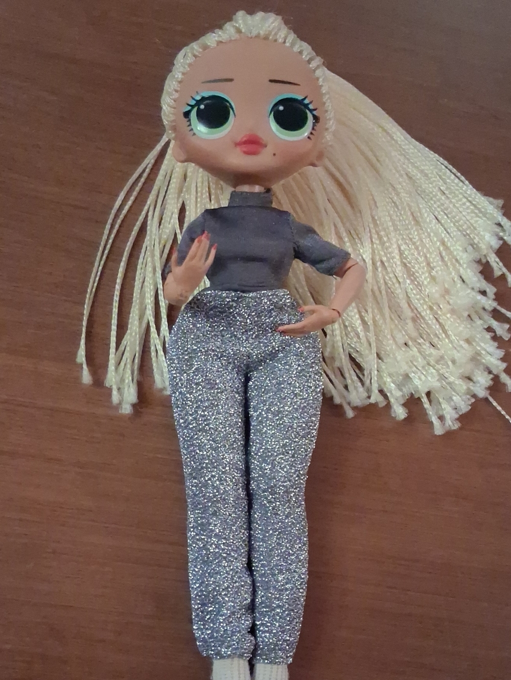 L.O.L. Surprise! O.M.G. Series 3 Chillax Fashion Doll!